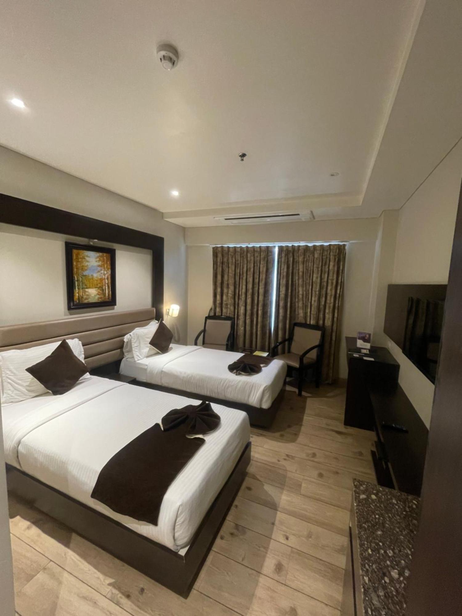 Hotel Virgo Sumeru Bhavnagar Exterior photo